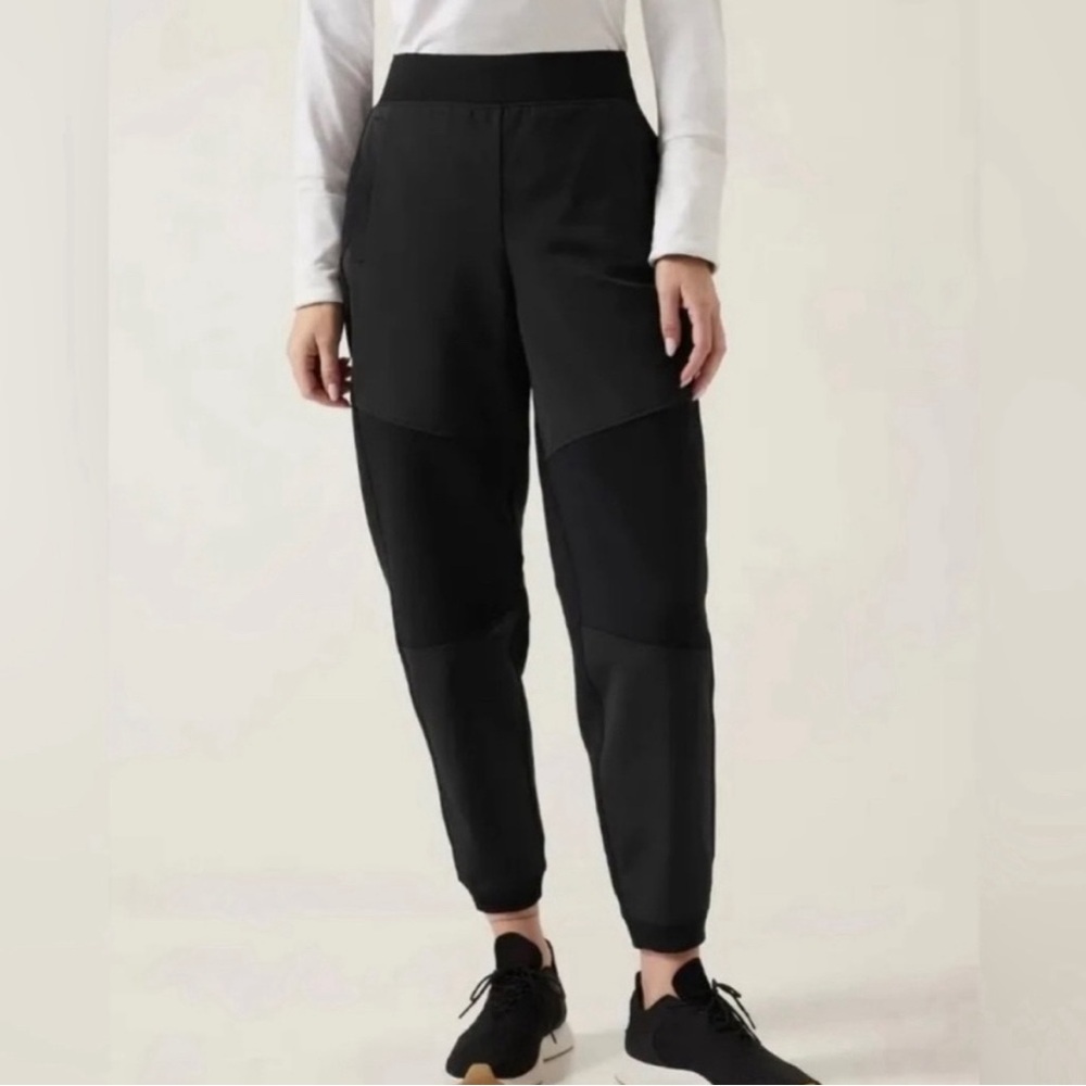 Athleta Get Set Hybrid Jogger - Black XS